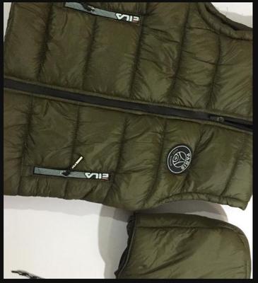 Men’s Parachute Sleeveless Jacket – Lightweight & Warm