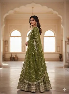 3 Pcs Women’s Unstitched Printed Khaddar Suit