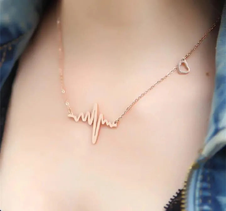 Stylish Life Line Necklace – Adjustable White Alloy Pendant